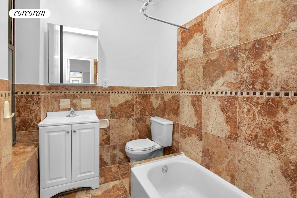 315 E 89th Street - Photo 3
