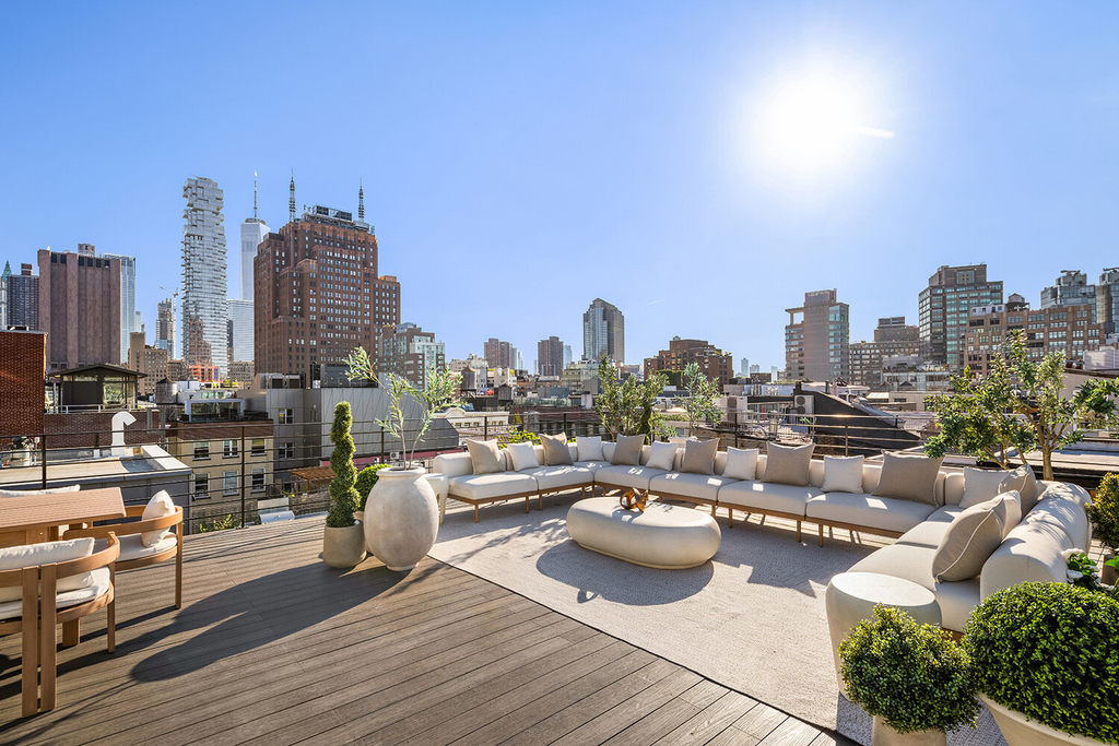 457 Broome Street - Photo 0