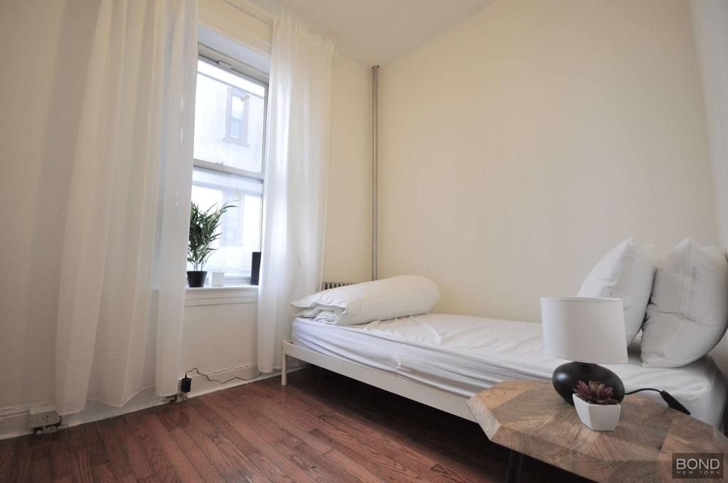 1065 Sterling Place - Photo 7