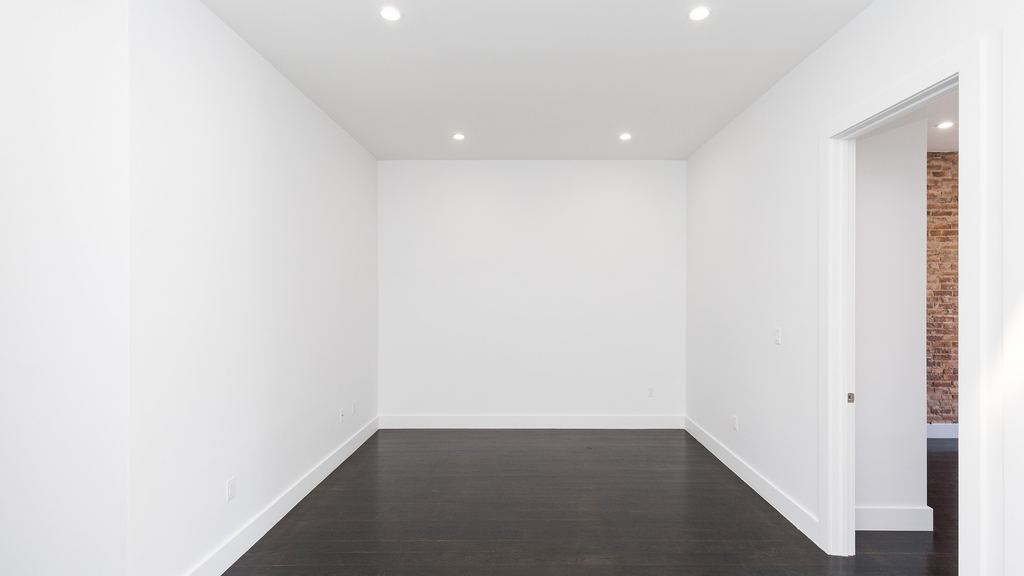 1446 Flatbush Ave - Photo 5