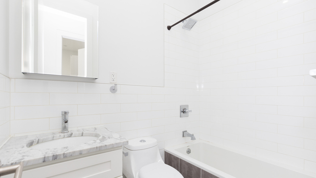 1446 Flatbush Ave - Photo 9