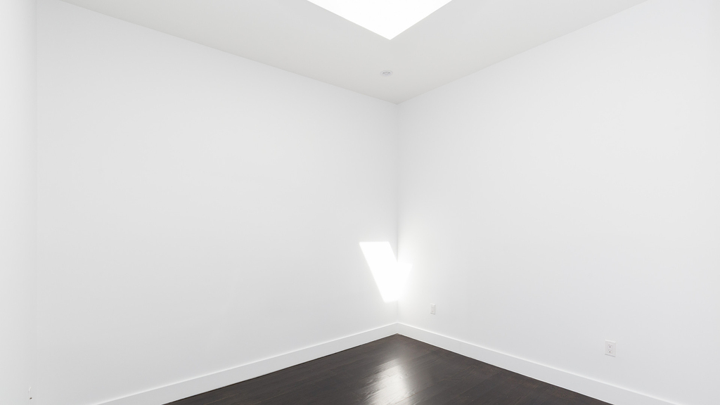 1446 Flatbush Ave - Photo 7