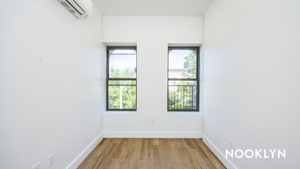 2324 Bedford Ave 11226 - Photo 4