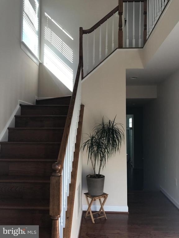 8010 Duck Pond Terrace - Photo 2