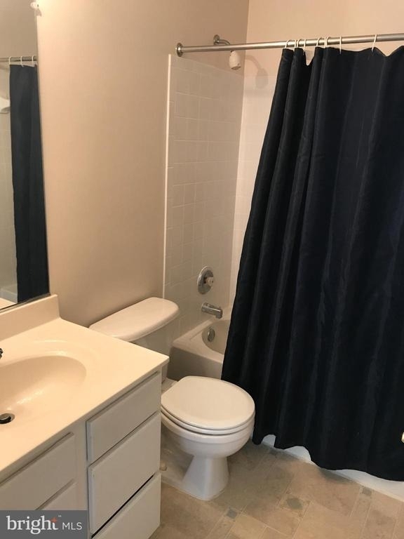 8010 Duck Pond Terrace - Photo 13