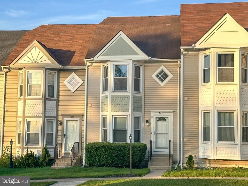 3451 Caledonia Circle - Photo 0