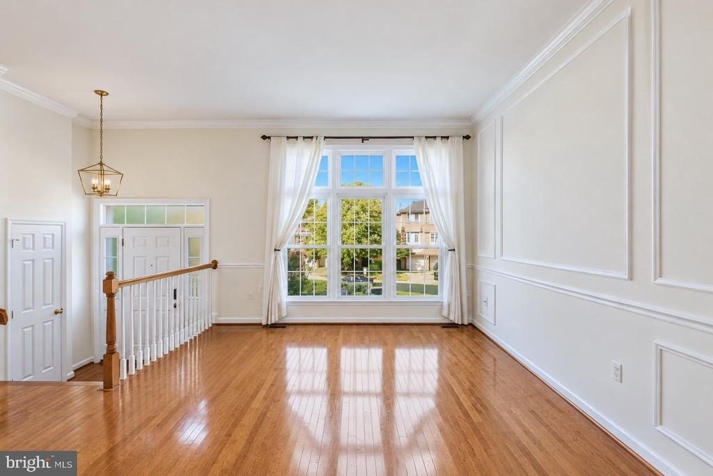 20340 Brentmeade Terrace - Photo 15
