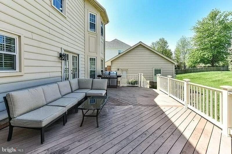 1088 Safa Street - Photo 46