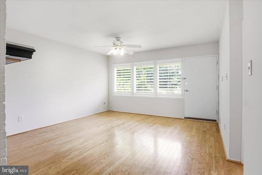6320 Howe Place - Photo 14
