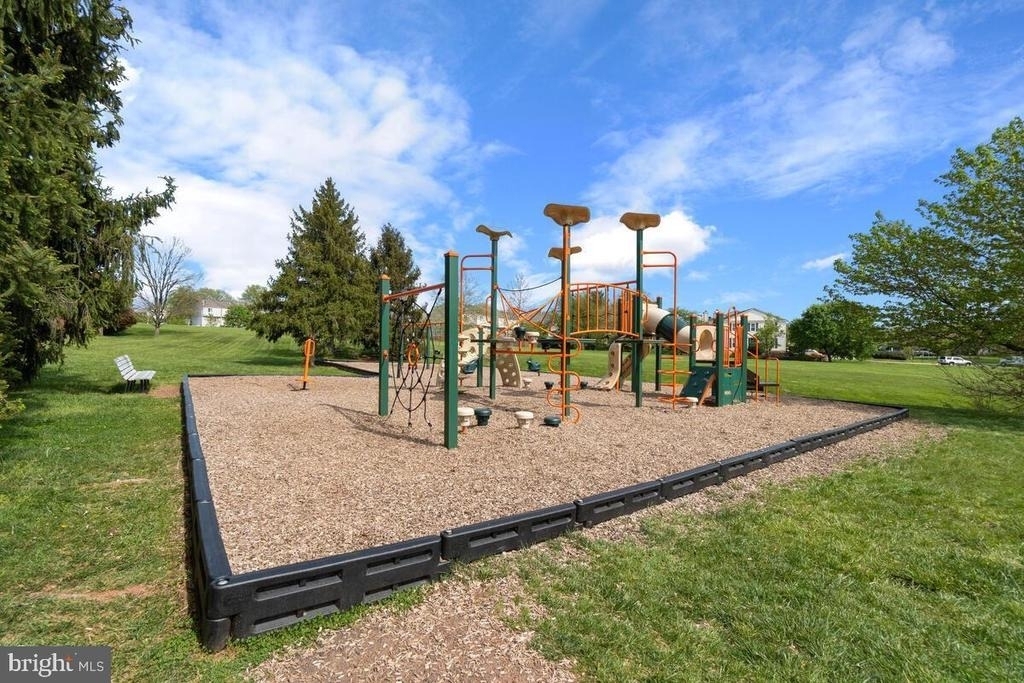 3740 Farmland Drive - Photo 39