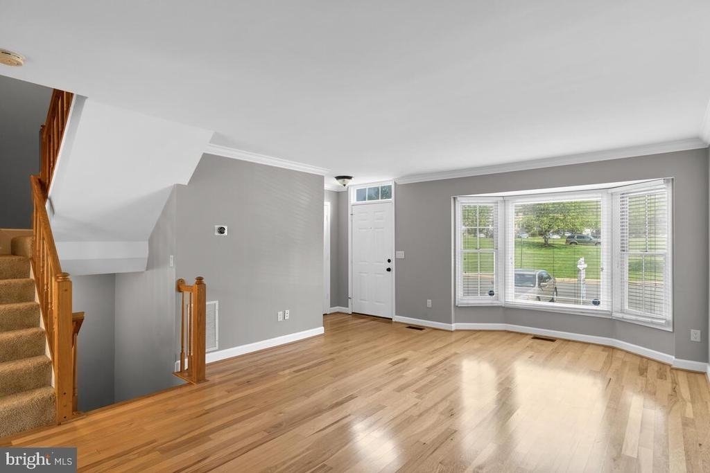 3740 Farmland Drive - Photo 3