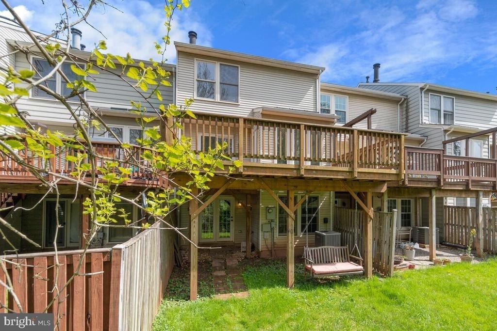 3740 Farmland Drive - Photo 35