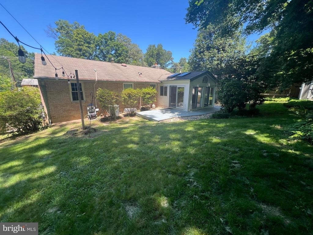 8711 Braeburn Drive - Photo 3