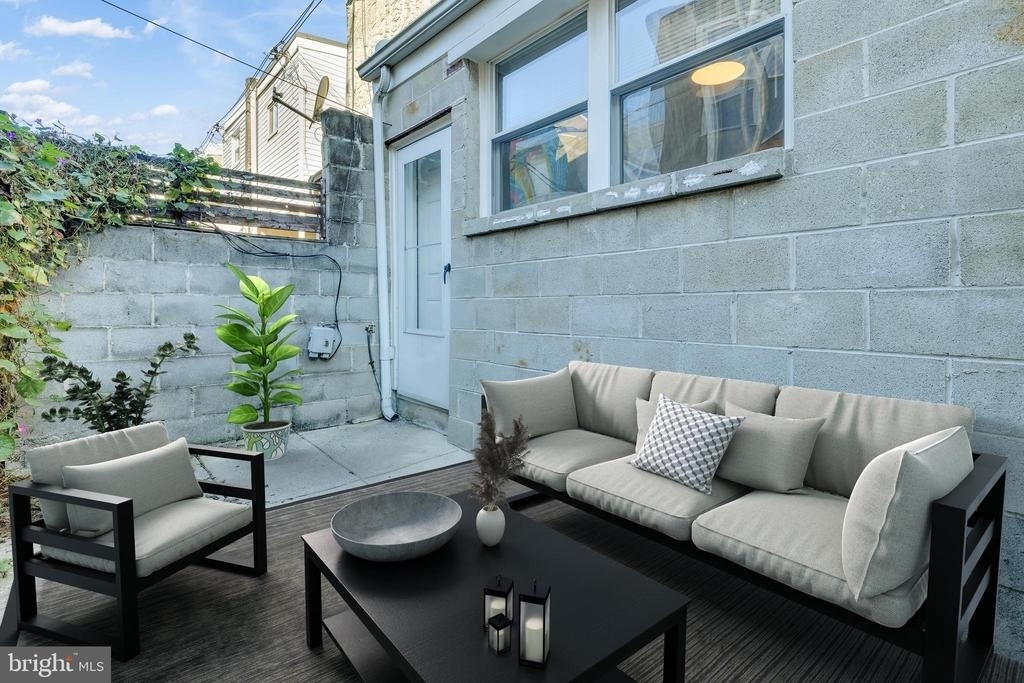 1910 Dudley Street - Photo 6