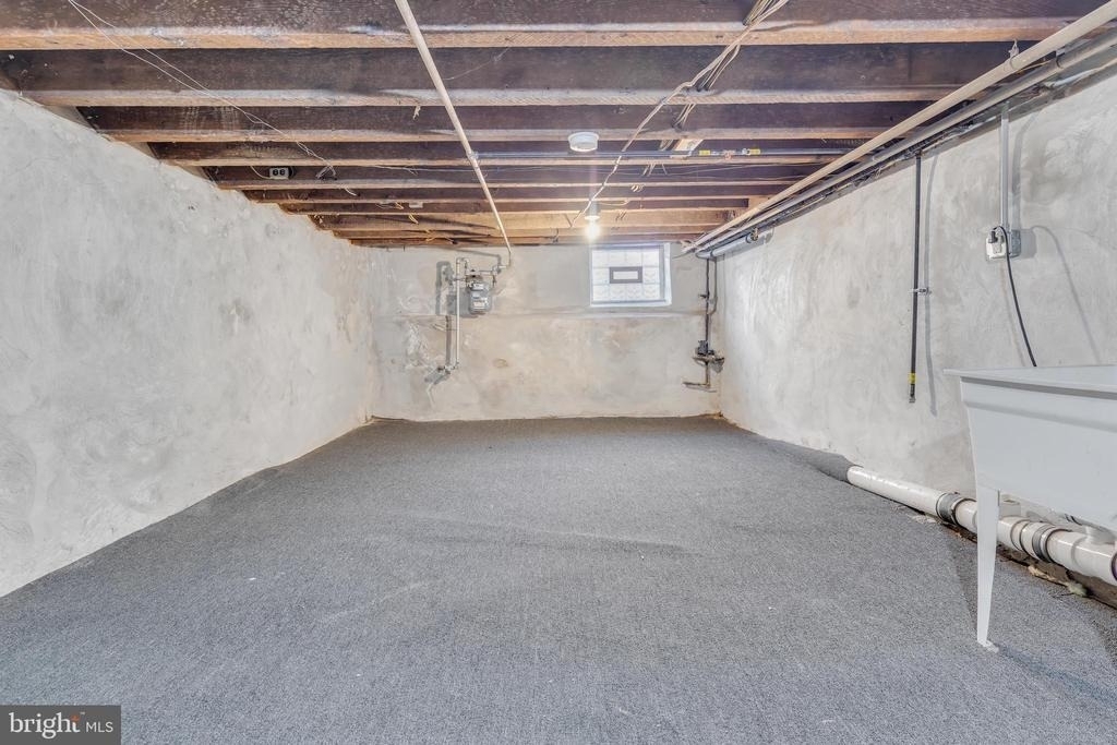 1910 Dudley Street - Photo 10