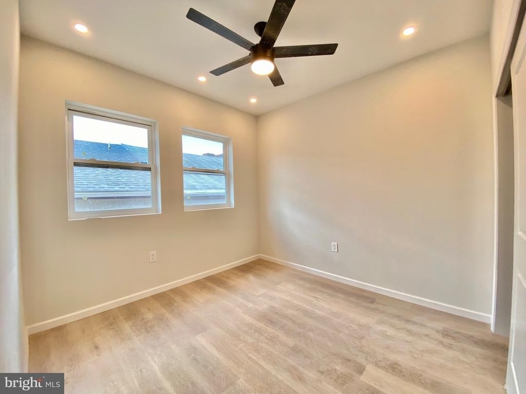 6100 Ridge Avenue - Photo 14