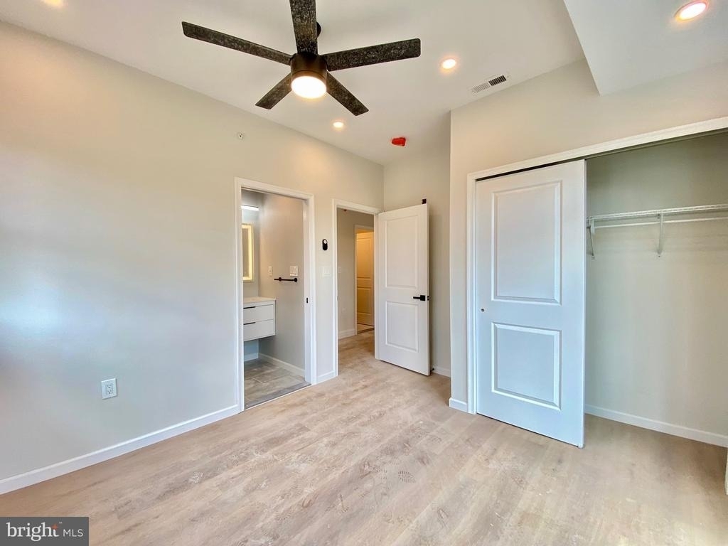 6100 Ridge Avenue - Photo 11