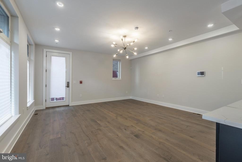 920 N 15th Street - Photo 1