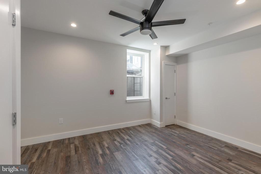 920 N 15th Street - Photo 9