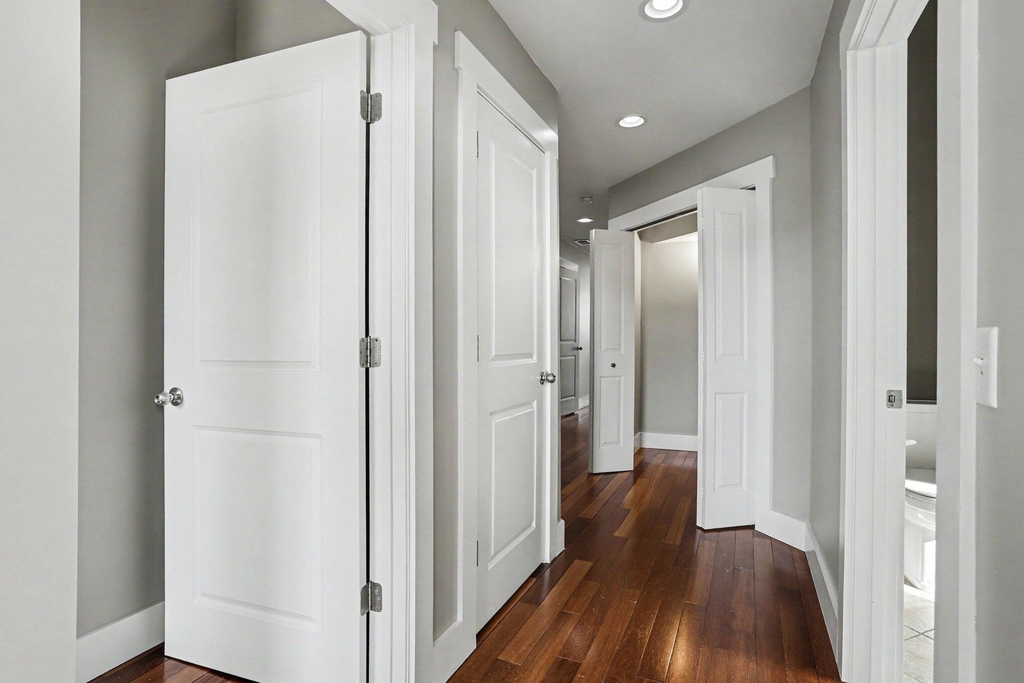 280 E Michigan Avenue - Photo 10