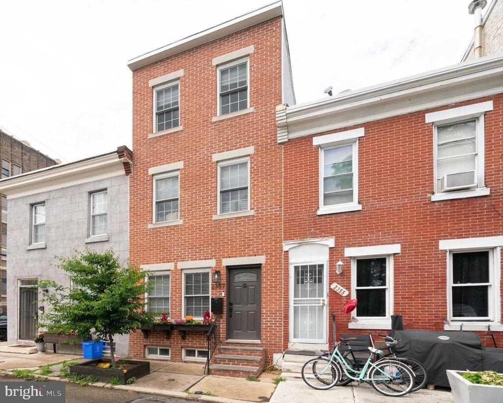 2357 Montrose Street - Photo 0