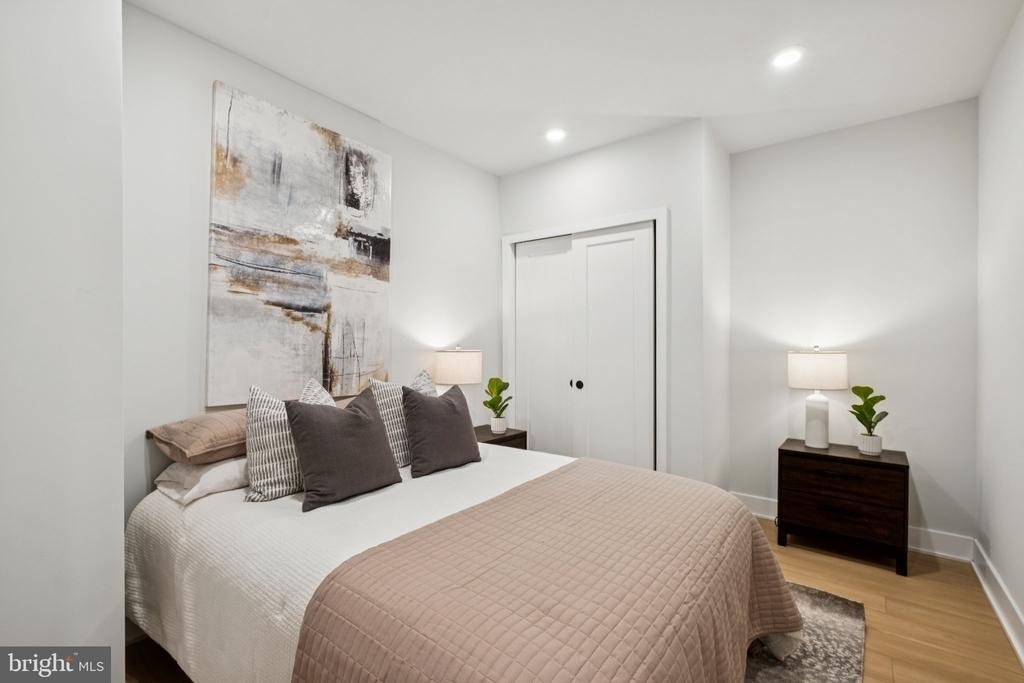 6910 Ridge Avenue - Photo 26