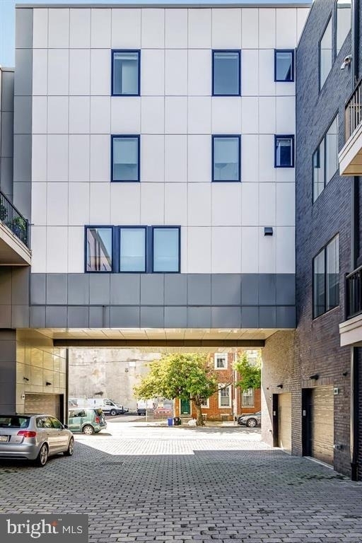 305 Green Street - Photo 36