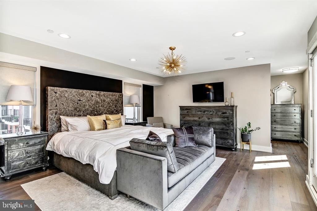 305 Green Street - Photo 16