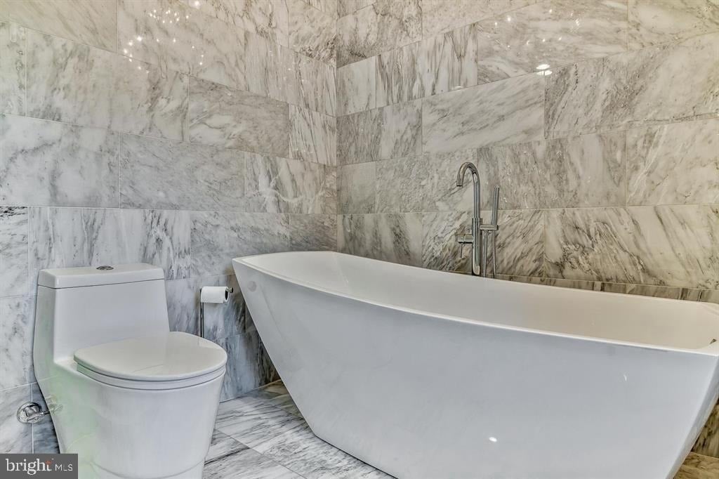 305 Green Street - Photo 23