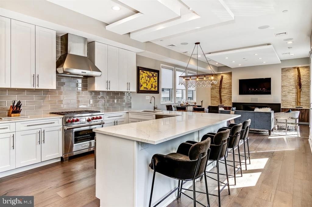 305 Green Street - Photo 7