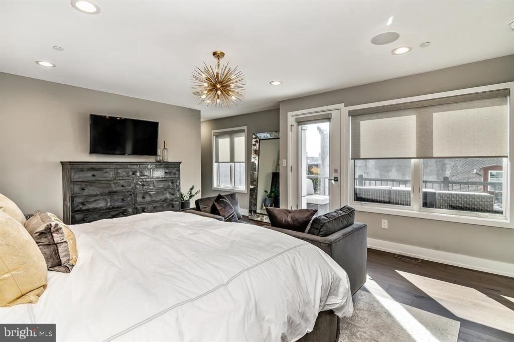 305 Green Street - Photo 18