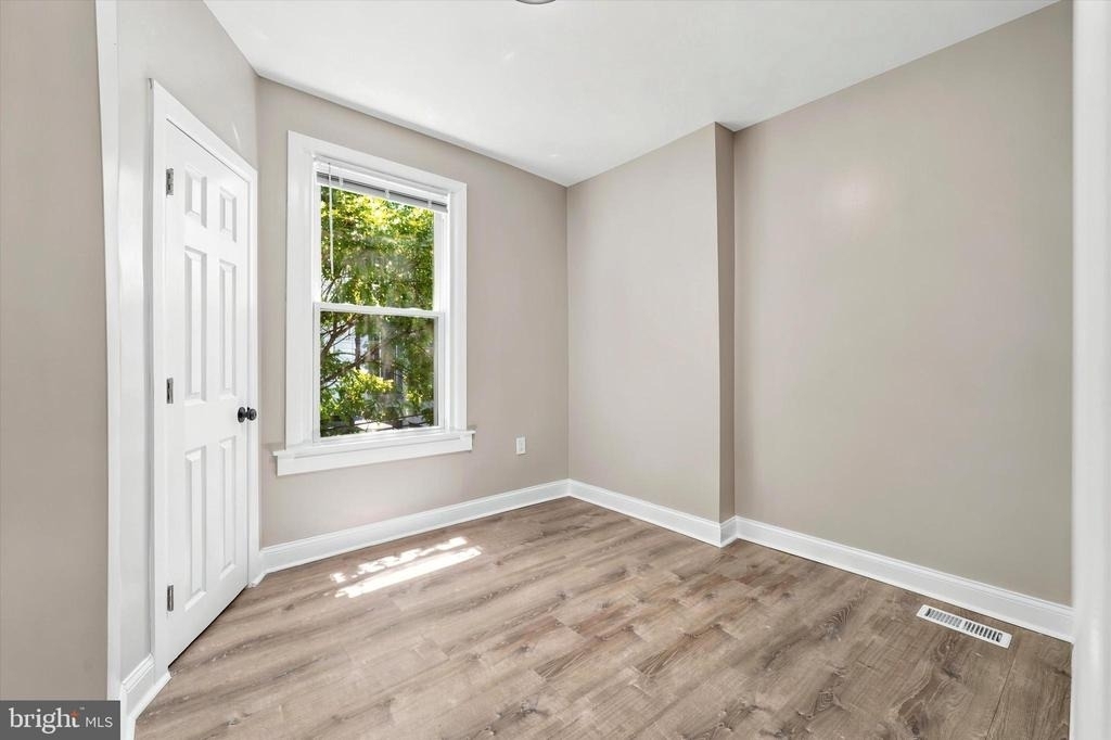 3027 Agate Street - Photo 13