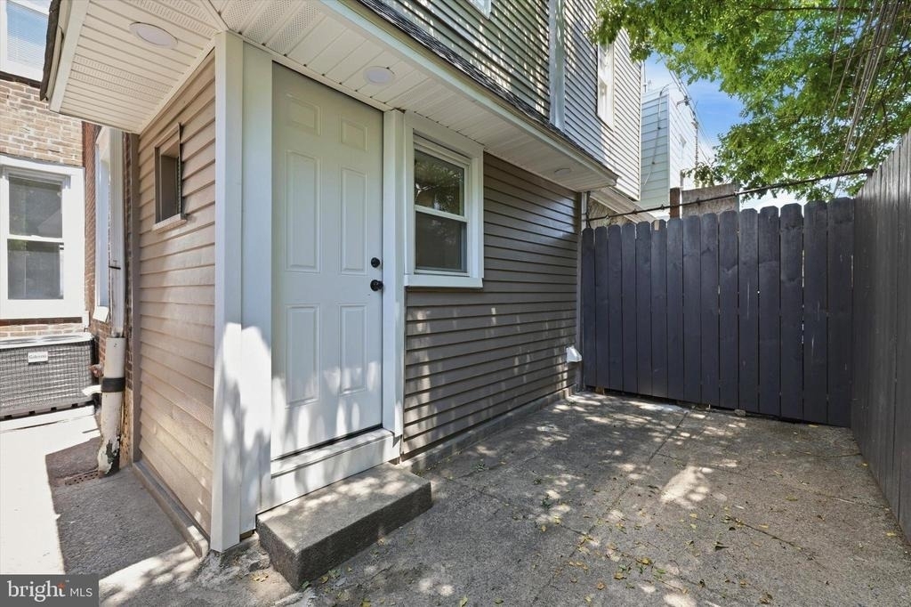 3027 Agate Street - Photo 9