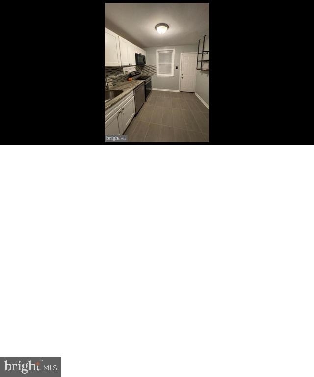 1922 Page Street - Photo 1