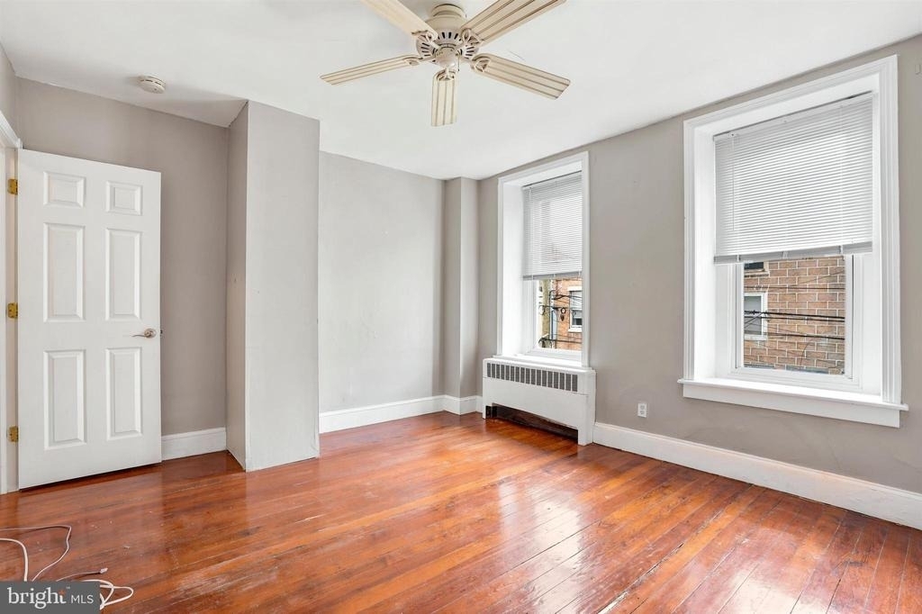 4441 Silverwood Street - Photo 5