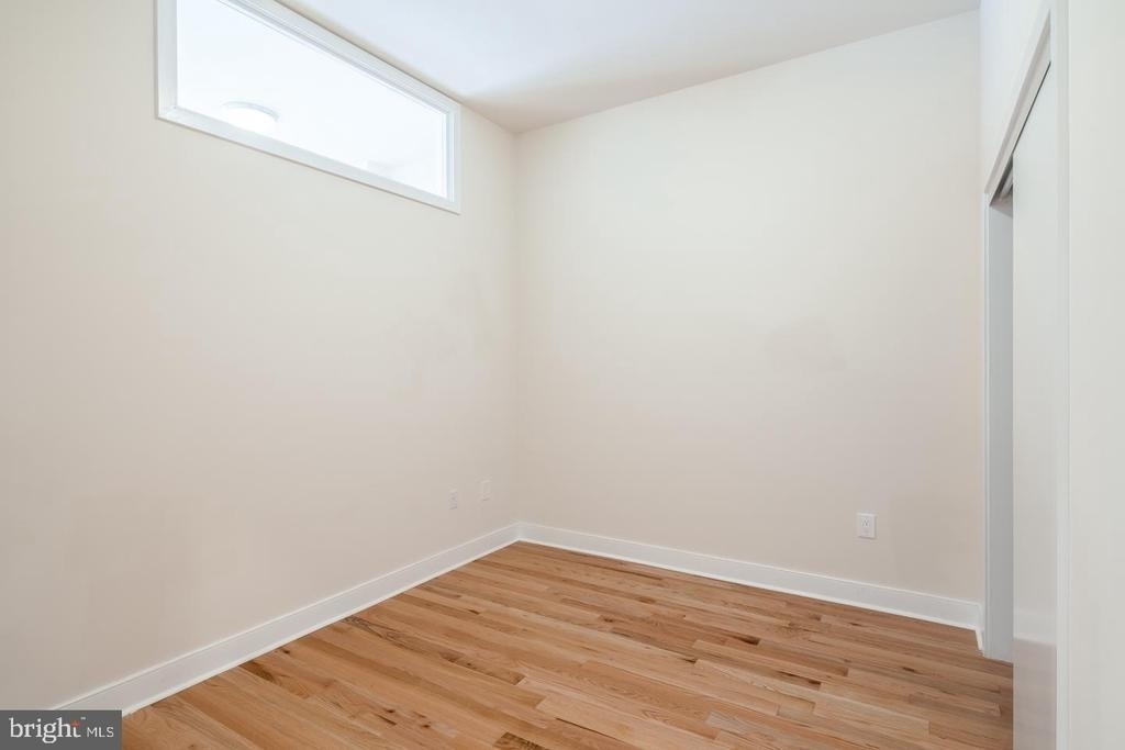 1430 South Street - Photo 2