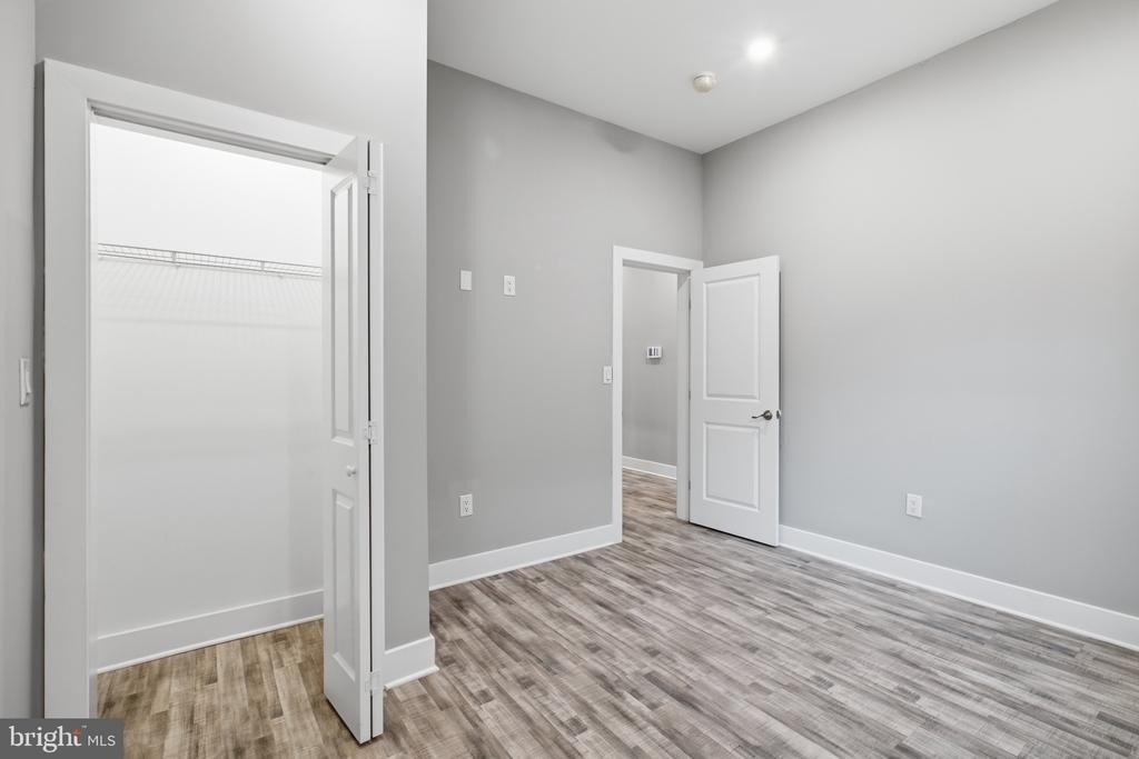 2500 N Mascher Street - Photo 10