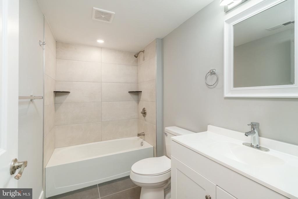 2500 N Mascher Street - Photo 6