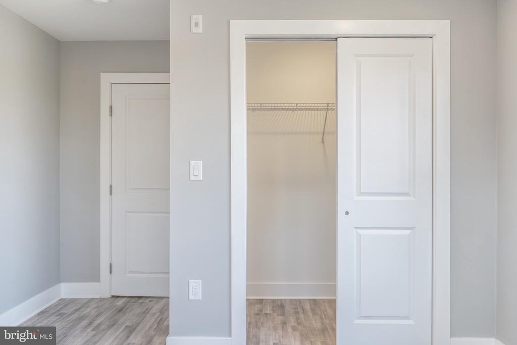 2500 N Mascher Street - Photo 14