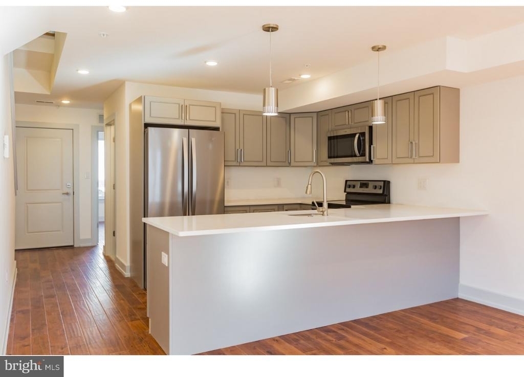 1515 Brown Street - Photo 3
