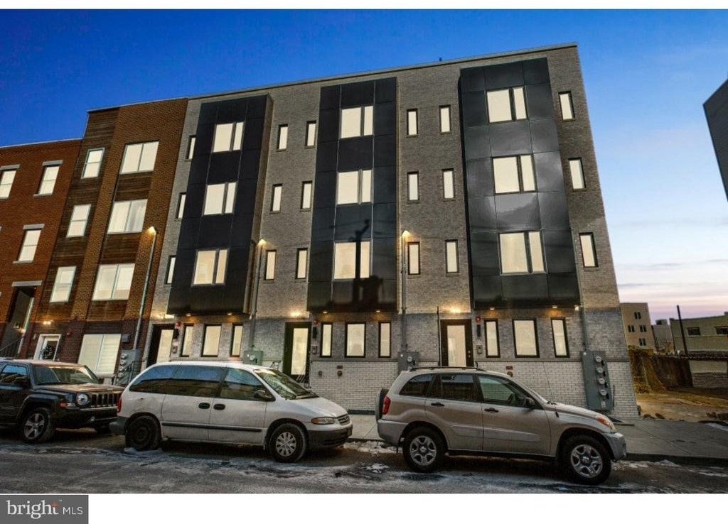 1515 Brown Street - Photo 1
