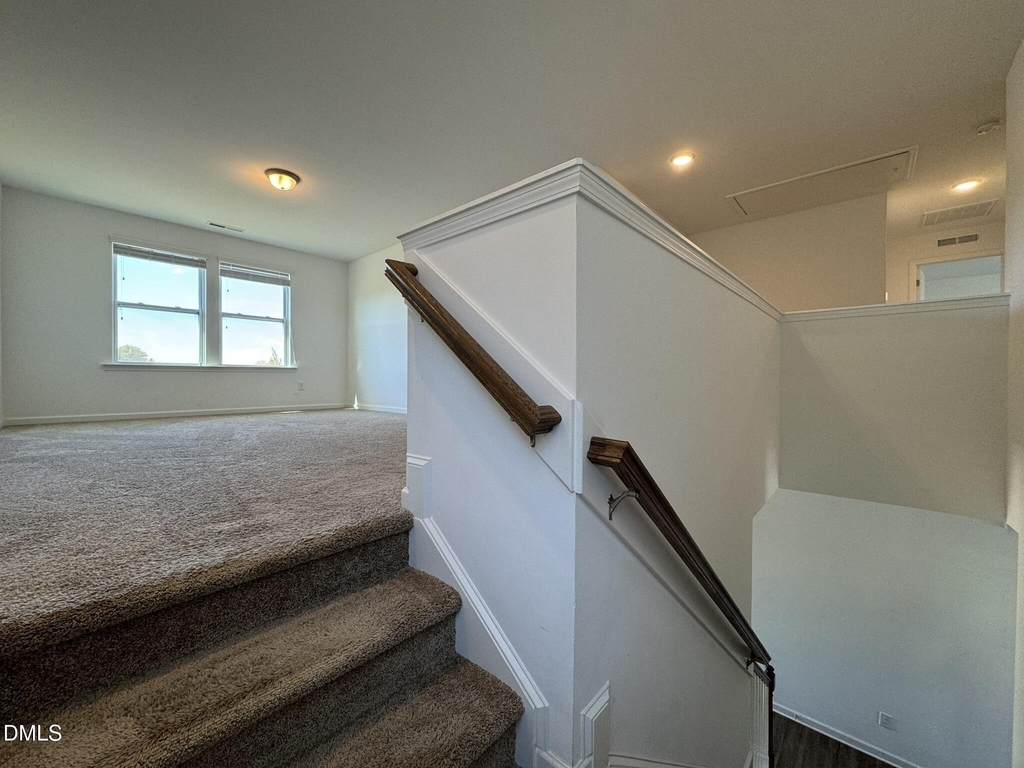 913 Briar Gate Drive - Photo 18