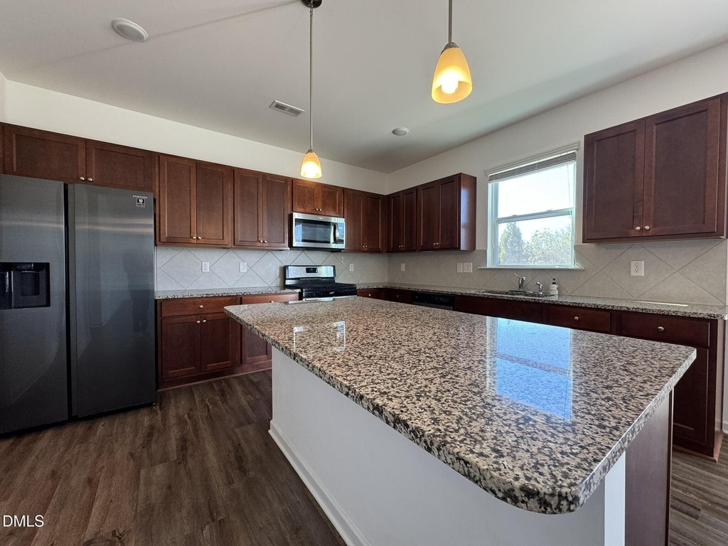 913 Briar Gate Drive - Photo 9