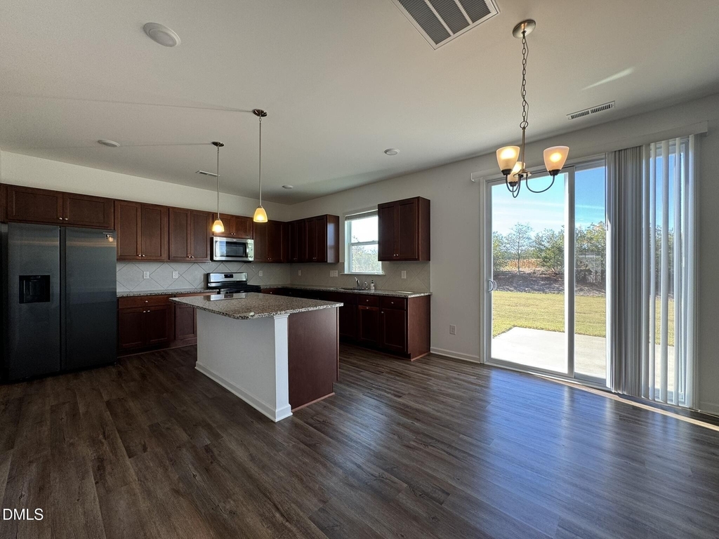 913 Briar Gate Drive - Photo 16