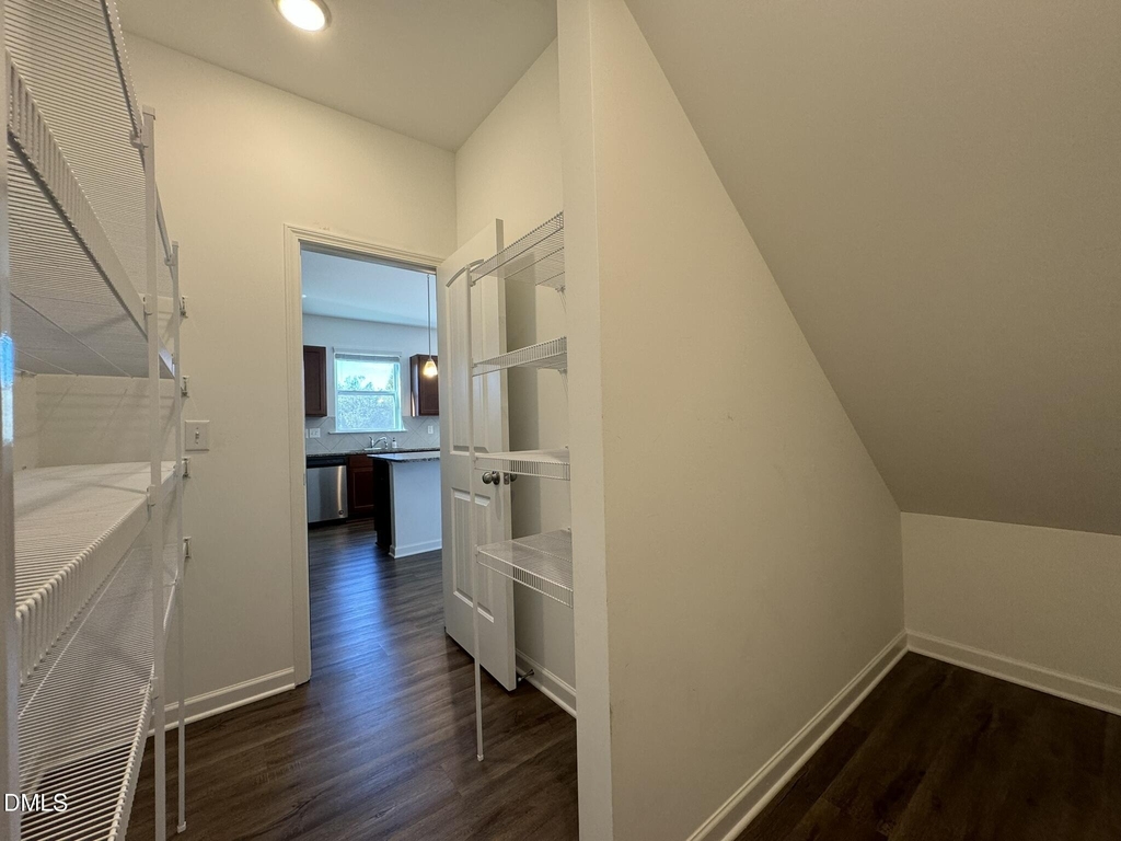913 Briar Gate Drive - Photo 13