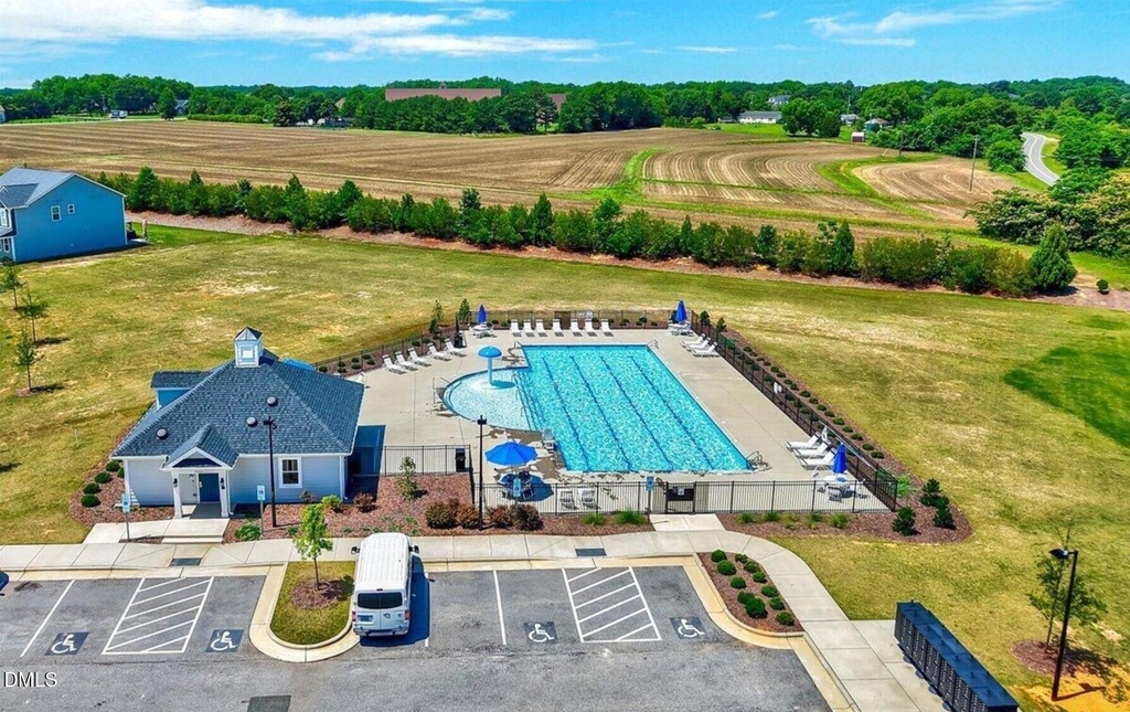 913 Briar Gate Drive - Photo 41