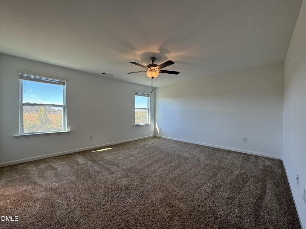 913 Briar Gate Drive - Photo 35