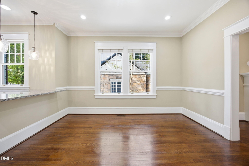 2203 Saint Marys Street - Photo 9