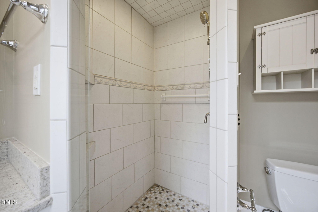 2203 Saint Marys Street - Photo 17