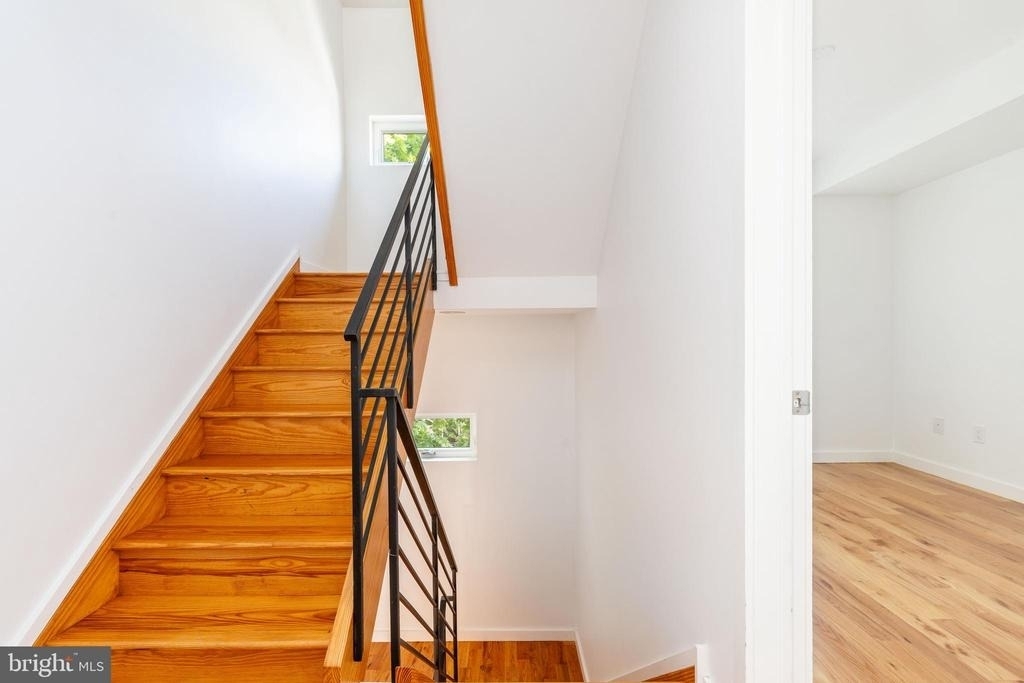 1719 Erdman Street - Photo 16